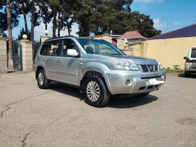 Nissan X-Trail 2004, 271,560 km - 2.2 л - Biləsuvar