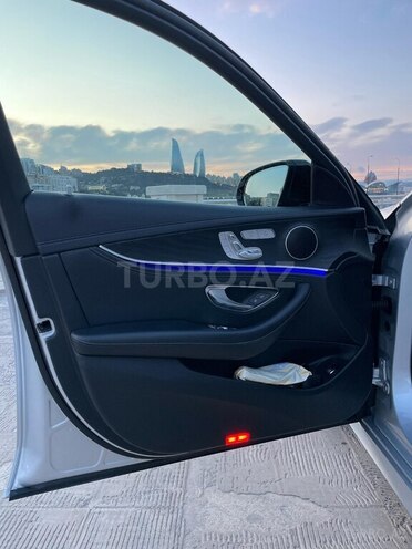 Mercedes E 300 2018, 103,000 km - 2.0 л - Bakı