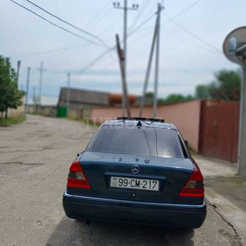 Mercedes C 180 1997, 170,000 km - 1.8 l - Qazax