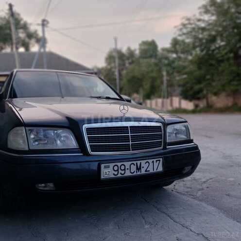 Mercedes C 180 1997, 170,000 km - 1.8 l - Qazax