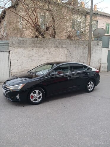 Hyundai Elantra 2018, 129,000 km - 2.0 l - Bakı