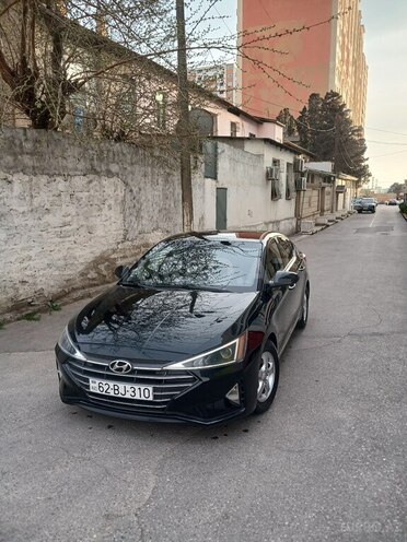 Hyundai Elantra 2018, 129,000 km - 2.0 l - Bakı