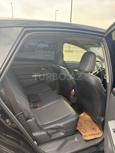 Toyota Prius V 2014, 283,000 km - 1.8 l - Bakı