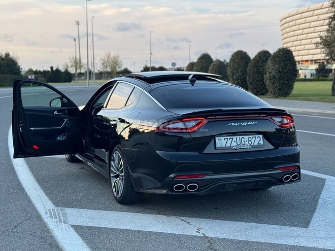 Kia Stinger-13