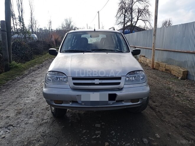 Chevrolet Niva 2003, 237,053 km - 1.7 l - Qusar