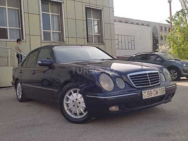 Mercedes E 220 d 2002, 356,000 km - 2.2 л - Sumqayıt