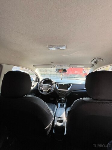Hyundai Accent 2017, 150,000 km - 1.6 l - Bakı