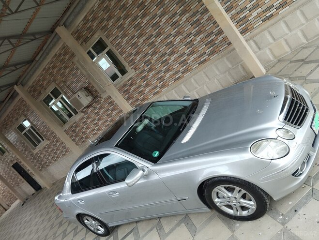 Mercedes E 220 d 2008, 335,600 km - 2.2 л - Biləsuvar