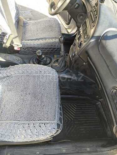 Chevrolet Niva 2006, 123,233 km - 1.7 л - Quba