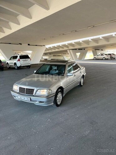 Mercedes C 180 1999, 300,000 km - 1.8 л - Bakı