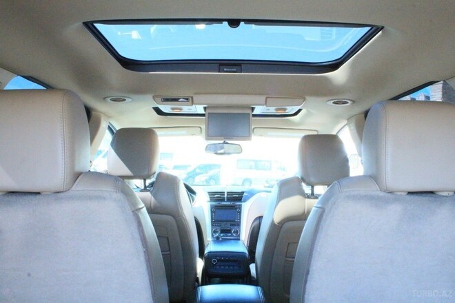 Chevrolet Traverse 2011, 270,000 km - 3.6 l - Bakı