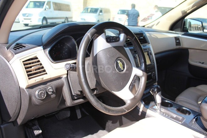 Chevrolet Traverse 2011, 270,000 km - 3.6 l - Bakı