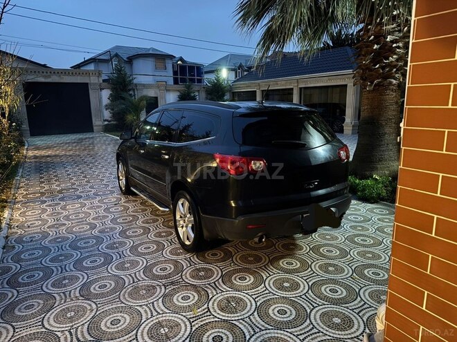 Chevrolet Traverse 2011, 270,000 km - 3.6 l - Bakı