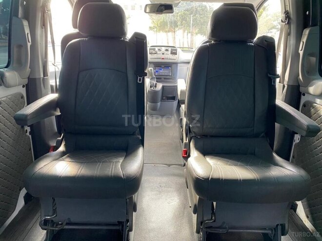 Mercedes Vito 111 2010, 600,000 km - 2.2 л - Qazax