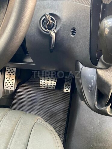 Mercedes Vito 111 2010, 600,000 km - 2.2 л - Qazax