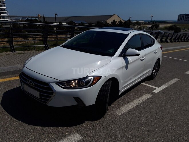 Hyundai Elantra 2018, 126,500 km - 2.0 л - Bakı