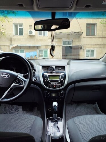 Hyundai Accent 2013, 167,000 km - 1.6 l - Şamaxı