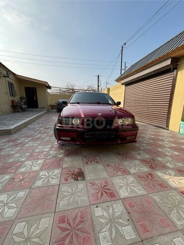 BMW 318 1995, 420,000 km - 1.8 l - Sumqayıt