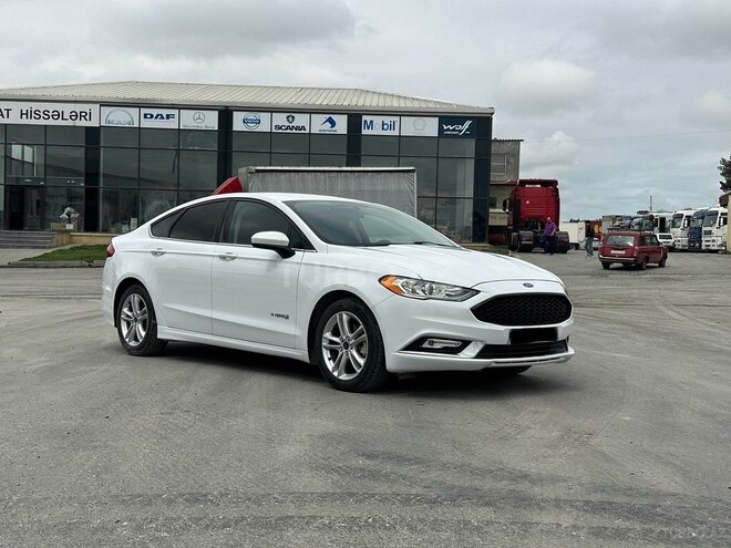 Ford Fusion (North America) 2018, 109,000 km - 2.0 l - Bakı