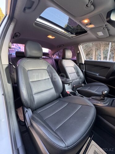 Kia K3 2015, 180,000 km - 1.6 l - Bakı