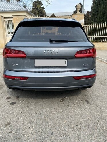 Audi Q5 2017, 135,000 km - 2.0 l - Bakı