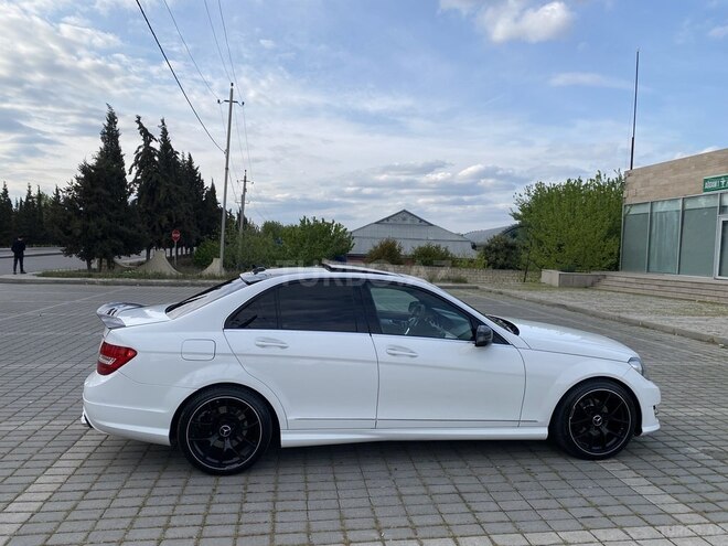 Mercedes C 250 2013, 220,000 km - 1.8 l - Bakı