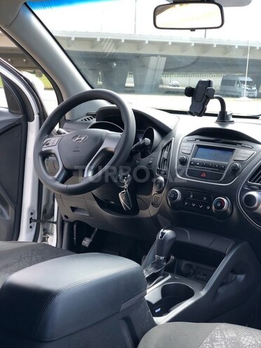 Hyundai ix35 2013, 162,000 km - 2.0 l - Bakı
