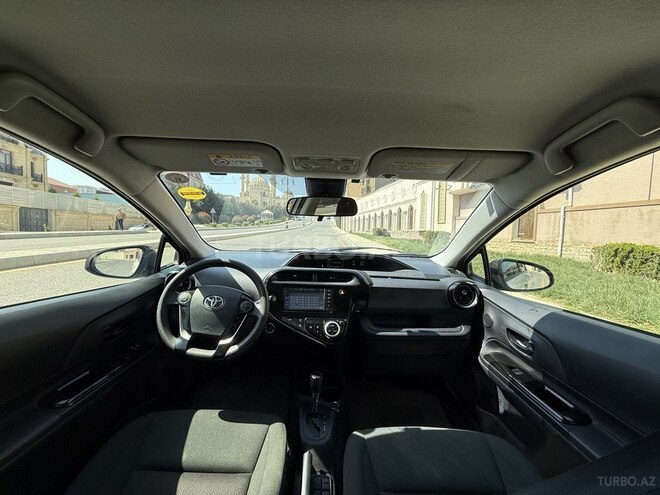 Toyota Aqua 2018, 116,000 km - 1.5 l - Bakı