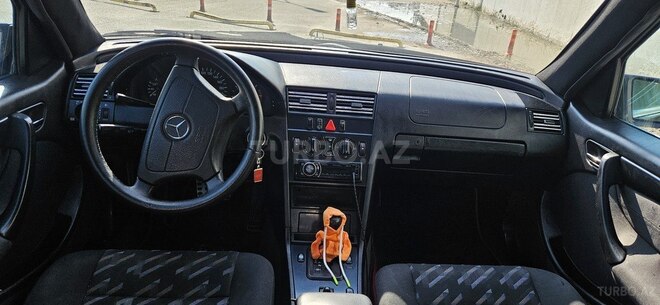 Mercedes C 220 d 2000, 350,000 km - 2.2 л - Bakı