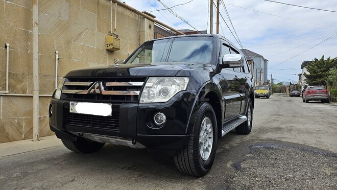 Mitsubishi Pajero 2008, 191,000 km - 3.0 л - Bakı