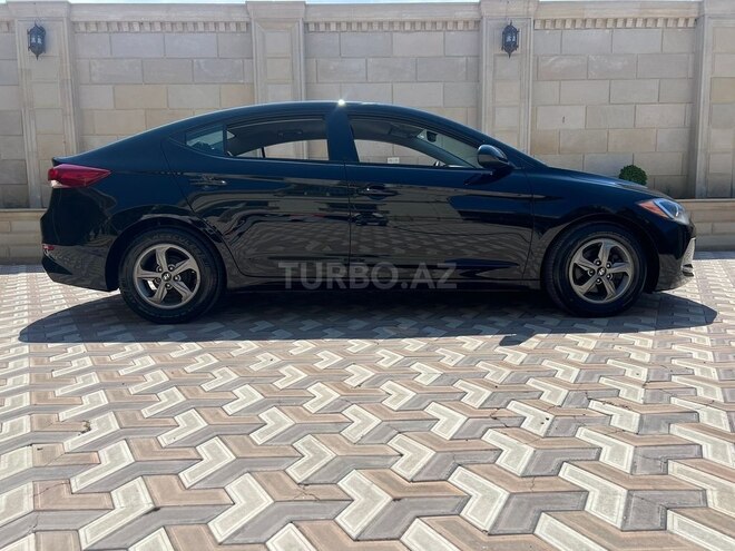 Hyundai Elantra 2018, 97,000 km - 1.4 л - Bakı