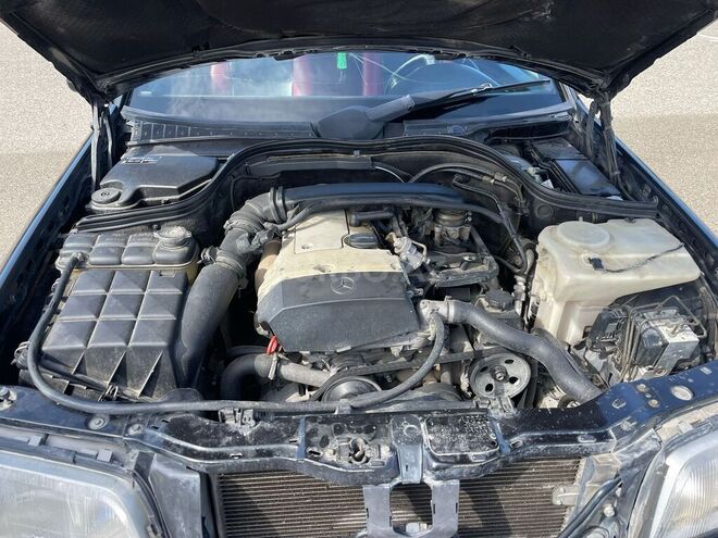 Mercedes C 180 1999, 434,000 km - 1.8 л - Bakı