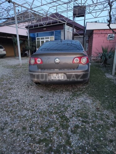 Volkswagen Passat 2006, 224,576 km - 2.0 l - Xudat