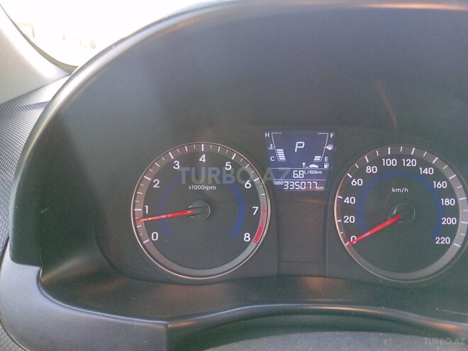 Hyundai Accent 2013, 335,000 km - 1.4 l - Bakı