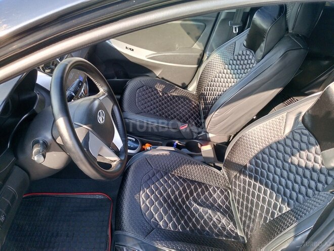 Hyundai Accent 2013, 335,000 km - 1.4 l - Bakı