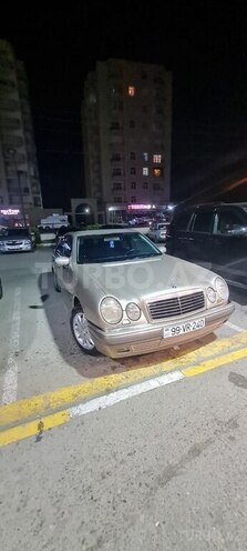 Mercedes E 240 1999, 350,000 km - 2.4 l - Bakı