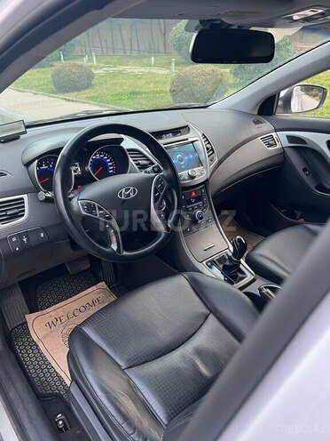 Hyundai Avante 2014, 129,000 km - 1.6 l - Bakı