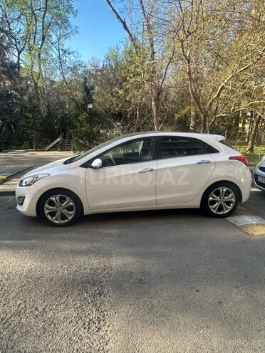 Hyundai i30 2014, 120,000 km - 1.6 л - Bakı