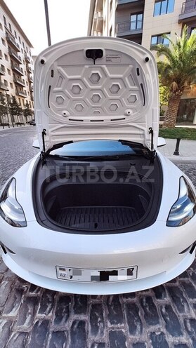 Tesla Model 3 2023, 28,000 km - 0.1 l - Bakı