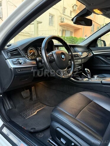 BMW 520 2013, 330,000 km - 2.0 l - Bakı