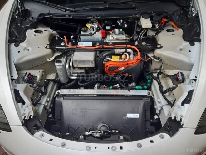 Tesla Model 3 2023, 28,000 km - 0.1 l - Bakı