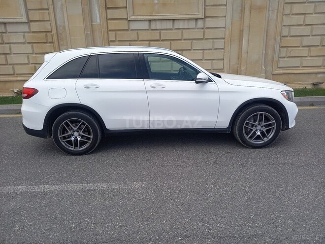 Mercedes GLC 300 4MATIC 2016, 225,308 km - 2.0 l - Bakı