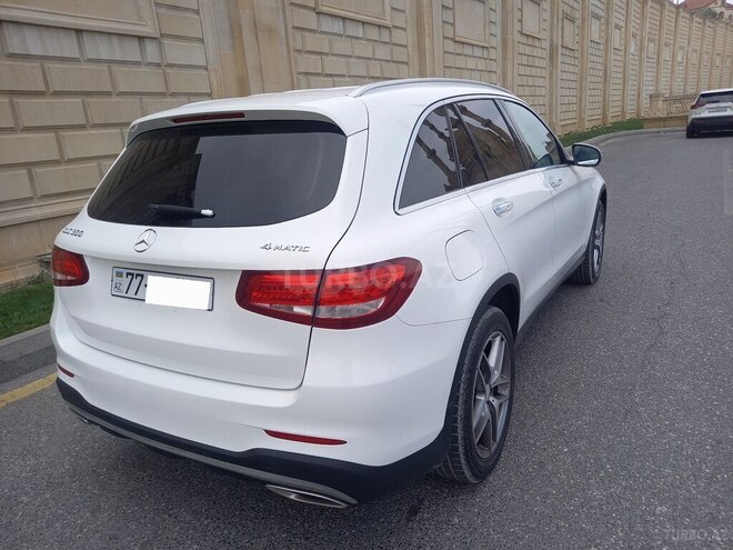 Mercedes GLC 300 4MATIC 2016, 225,308 km - 2.0 l - Bakı