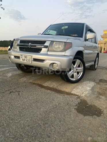 Mitsubishi Pajero io 2001, 204,702 km - 1.8 л - Bakı