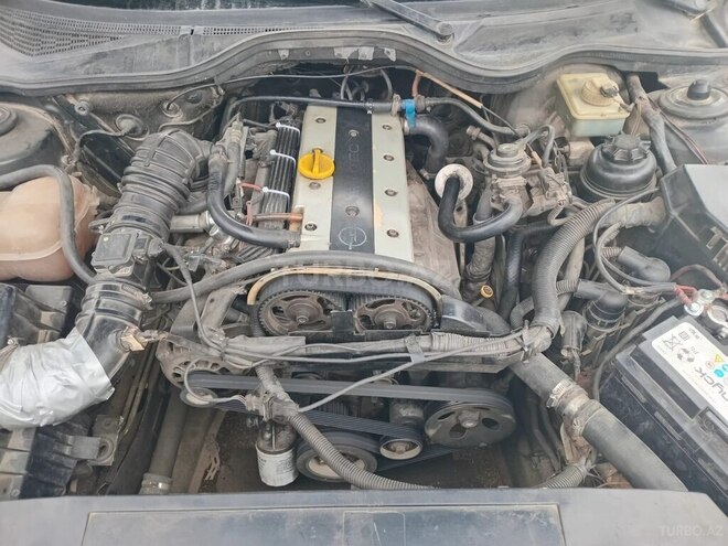 Opel Omega 1996, 200,000 km - 2.0 l - Bakı