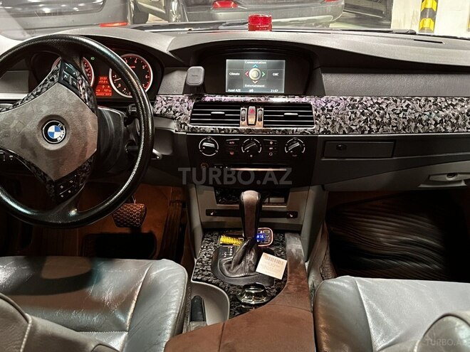 BMW 525 2004, 260,000 km - 2.5 l - Bakı