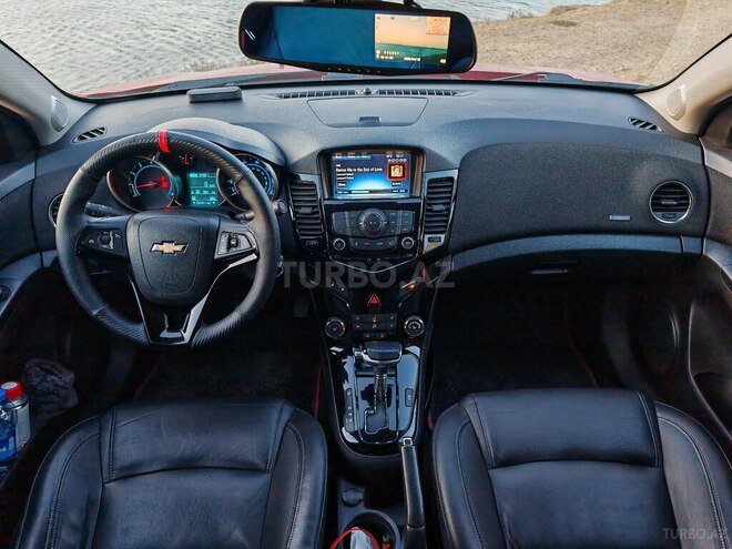 Chevrolet Cruze-12