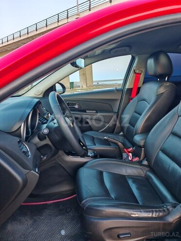 Chevrolet Cruze-14