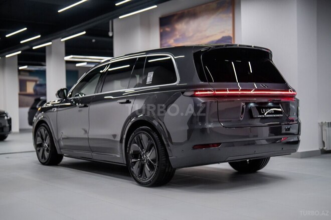 Li Auto L9 2025, 0 km - 1.5 l - Bakı
