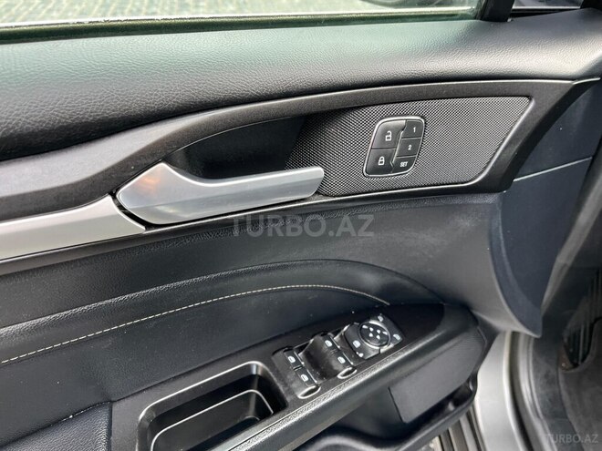 Ford Fusion (North America) 2019, 55,000 km - 2.0 л - Bakı